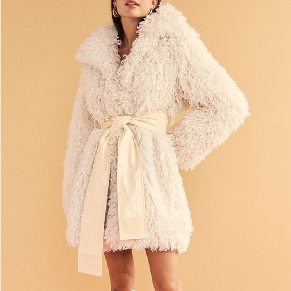 STAUD Lydie Belted Faux Fur coat in Ivory size M